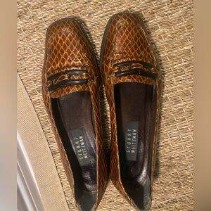 Stuart Weitzman Textured Brown loafers for women